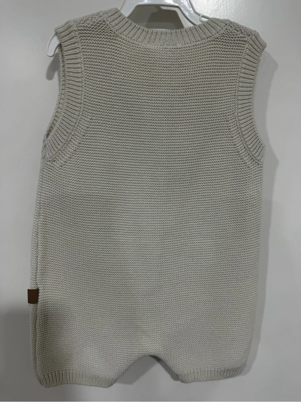NWT Goumi Gender Neutral Cream Knit Button Romper 18-24M